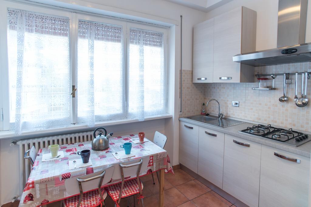 House In The City Rome Room photo